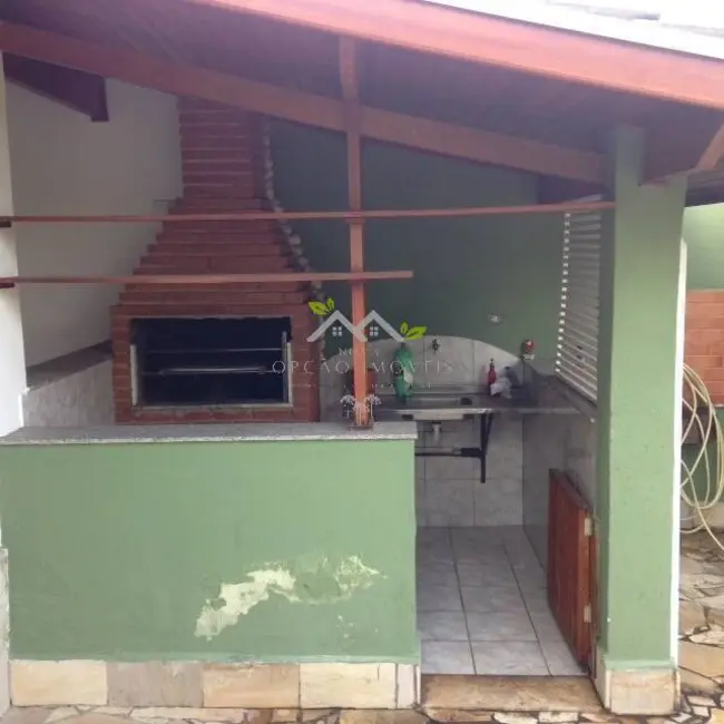 Foto 4 de Sobrado com 3 quartos à venda, 138m2 em Campos Do Jordao - SP