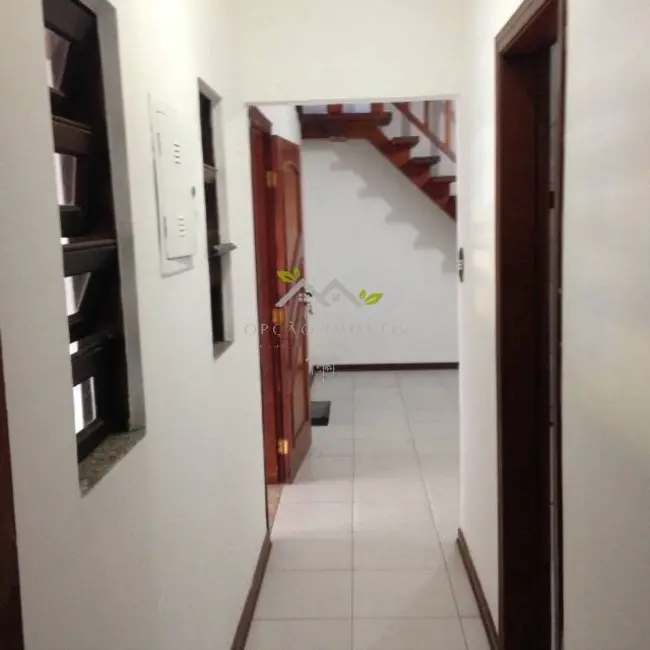 Foto 8 de Sobrado com 3 quartos à venda, 138m2 em Campos Do Jordao - SP