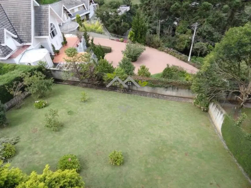 Casa de Condomínio com 4 quartos à venda, 300m2 em Campos Do Jordao - SP - imagem 6 Foto 6 de Casa de Condomínio com 4 quartos à venda, 300m2 em Campos Do Jordao - SP