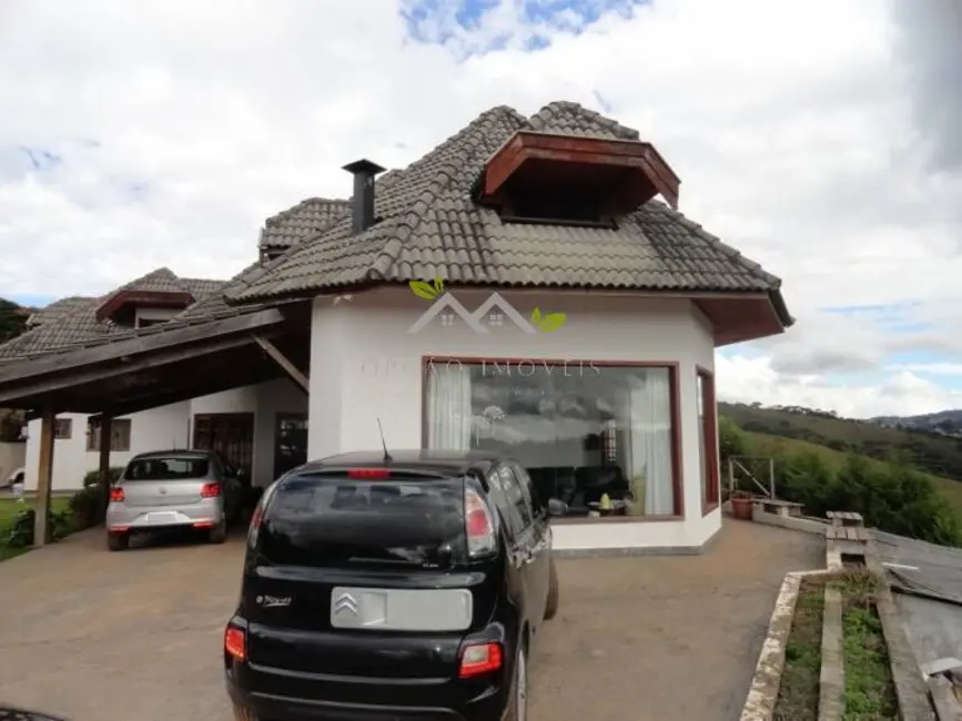 Foto 3 de Casa com 5 quartos à venda, 500m2 em Campos Do Jordao - SP