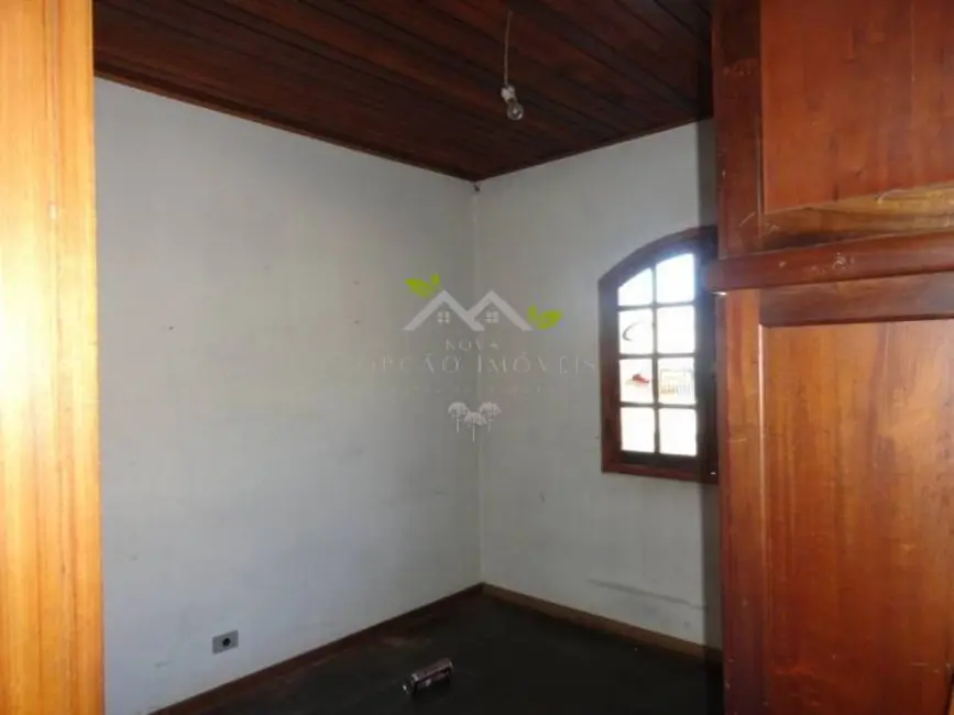 Sala Comercial com 3 quartos à venda, 600m2 em Campos Do Jordao - SP - imagem 9 Foto 9 de Sala Comercial com 3 quartos à venda, 600m2 em Campos Do Jordao - SP