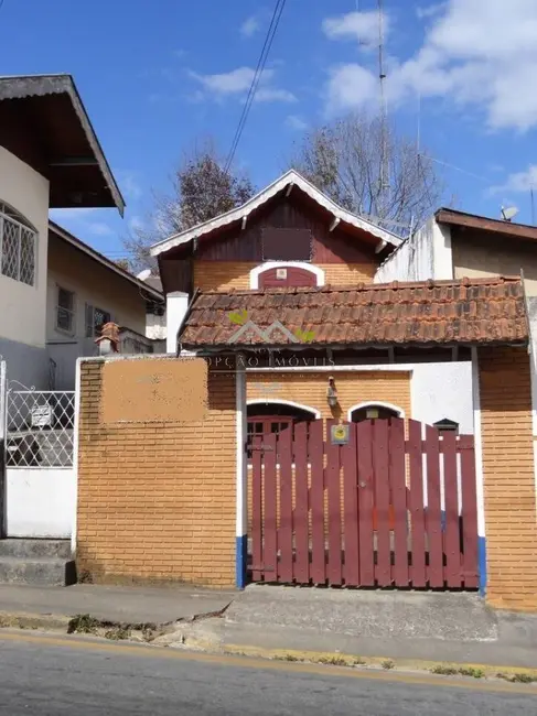 Foto 2 de Casa com 4 quartos à venda, 320m2 em Vila Abernéssia, Campos Do Jordao - SP