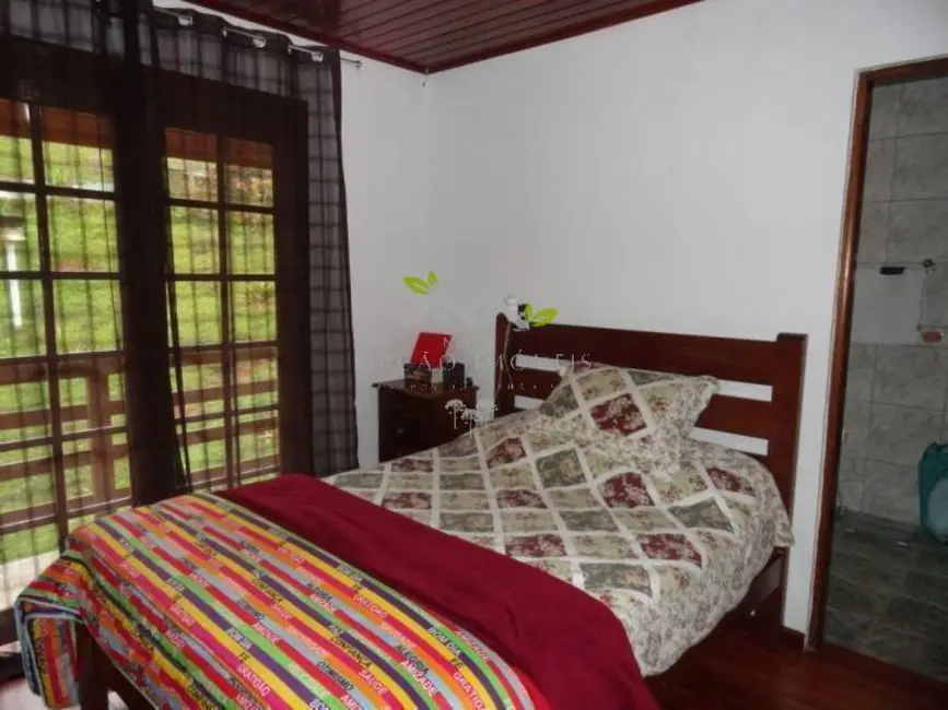 Foto 5 de Casa com 7 quartos à venda, 248m2 em Campos Do Jordao - SP