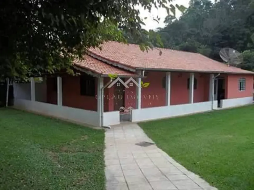 Foto 1 de Casa com 3 quartos à venda, 220m2 em Sao Bento Do Sapucai - SP
