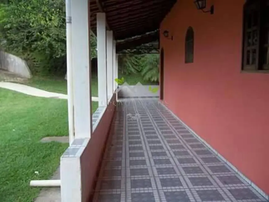 Foto 4 de Casa com 3 quartos à venda, 220m2 em Sao Bento Do Sapucai - SP
