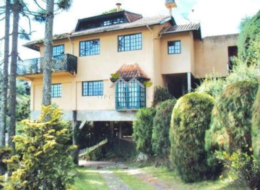 Foto 2 de Casa com 5 quartos à venda, 360m2 em Campos Do Jordao - SP