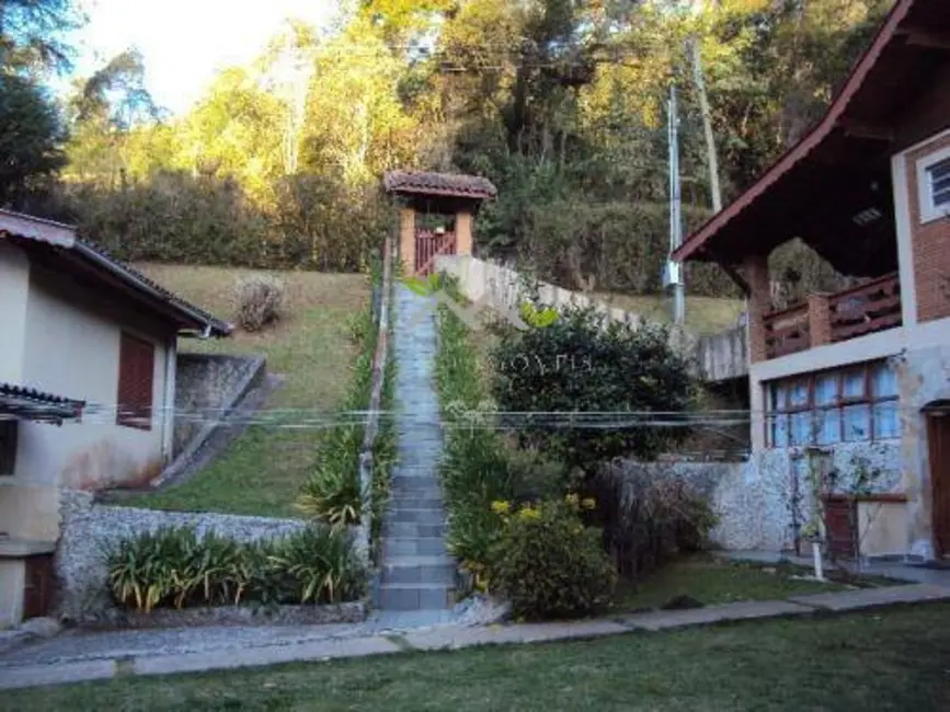 Foto 8 de Casa com 3 quartos à venda, 554m2 em Campos Do Jordao - SP