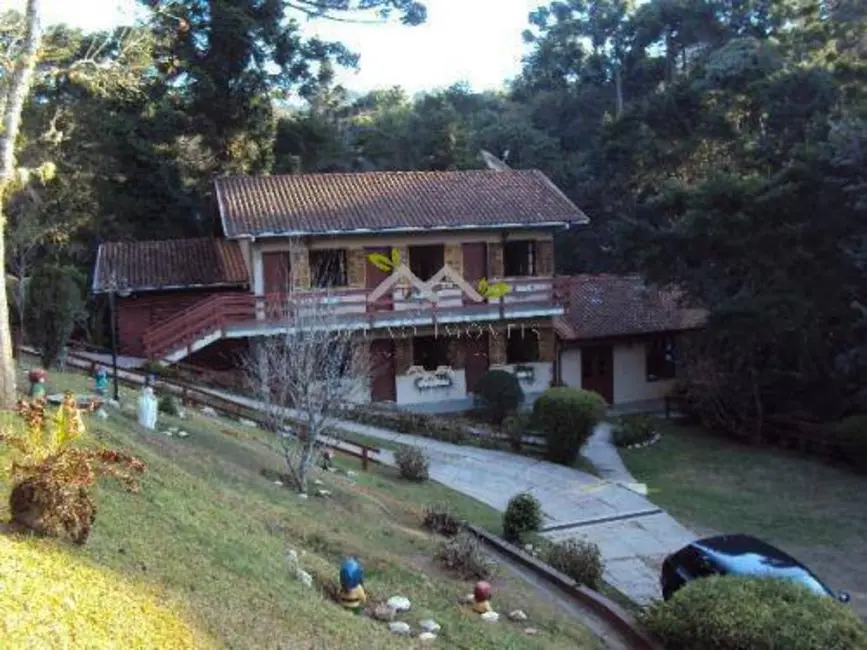 Foto 5 de Casa com 3 quartos à venda, 554m2 em Campos Do Jordao - SP