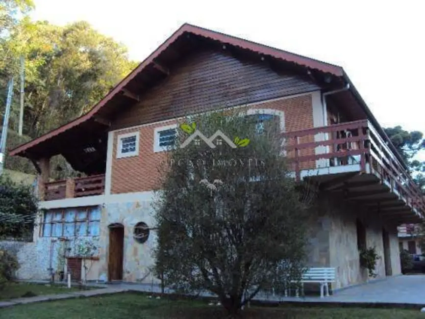 Foto 6 de Casa com 3 quartos à venda, 554m2 em Campos Do Jordao - SP