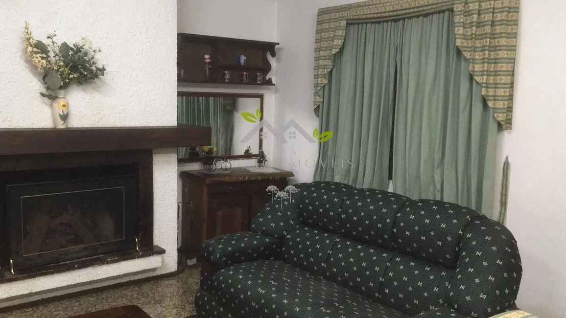 Apartamento com 2 quartos à venda, 174m2 em Campos Do Jordao - SP - imagem 3 Foto 3 de Apartamento com 2 quartos à venda, 174m2 em Campos Do Jordao - SP