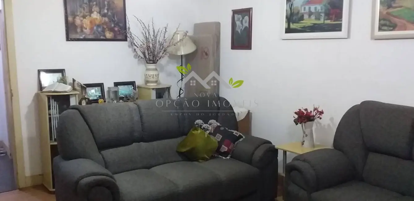 Foto 4 de Casa com 4 quartos à venda, 129m2 em Campos Do Jordao - SP