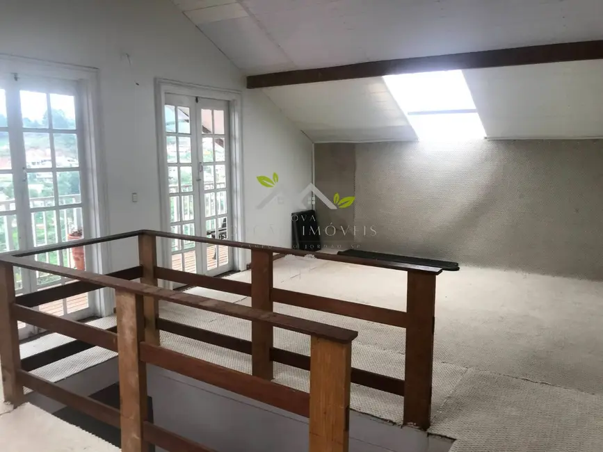 Foto 5 de Casa à venda, 466m2 em Campos Do Jordao - SP