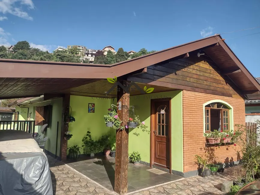 Foto 1 de Casa com 3 quartos à venda, 119m2 em Campos Do Jordao - SP