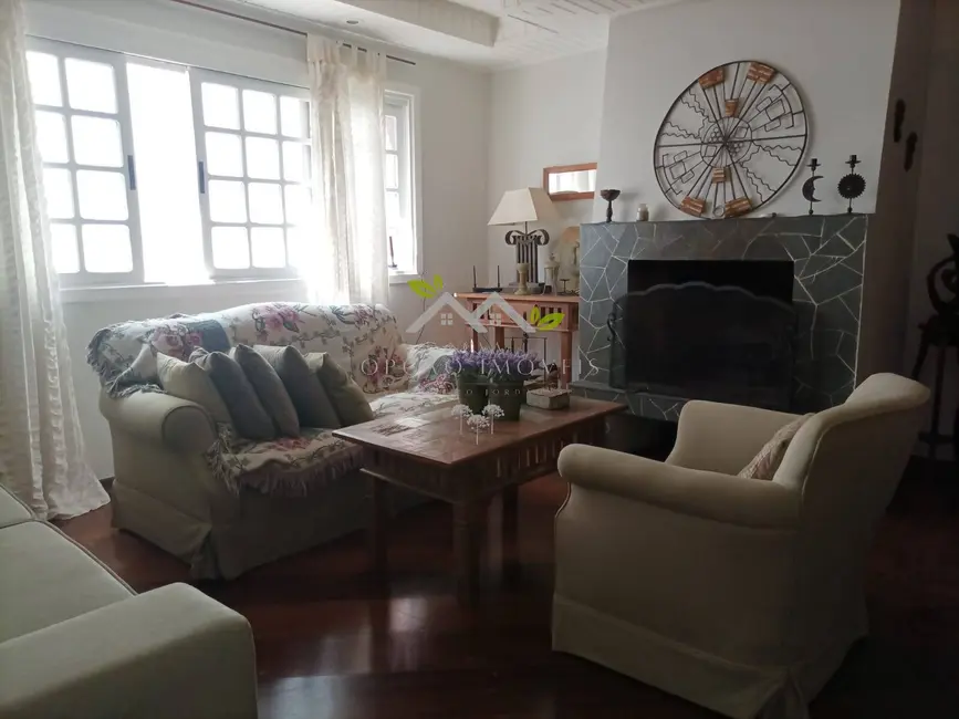 Apartamento com 2 quartos à venda em Campos Do Jordao - SP - imagem 4 Foto 4 de Apartamento com 2 quartos à venda em Campos Do Jordao - SP