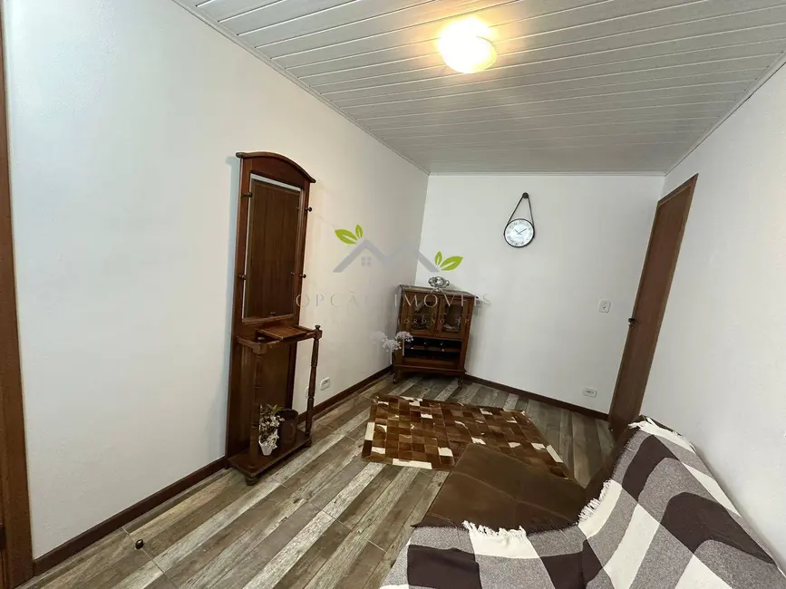 Foto 5 de Casa com 3 quartos à venda, 222m2 em Campos Do Jordao - SP