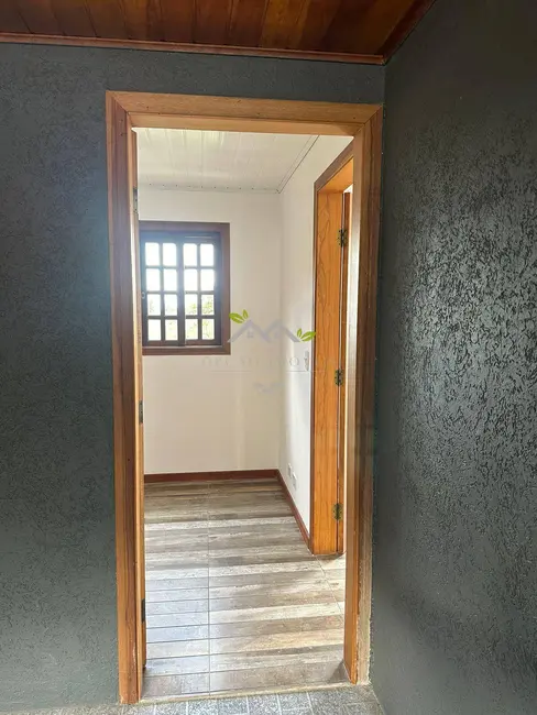 Foto 4 de Casa com 3 quartos à venda, 222m2 em Campos Do Jordao - SP