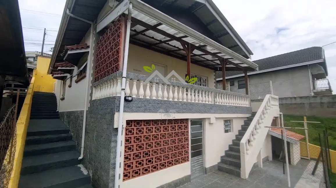 Foto 2 de Casa com 1 quarto à venda, 248m2 em Campos Do Jordao - SP