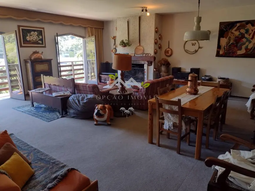 Apartamento com 3 quartos à venda, 122m2 em Campos Do Jordao - SP - imagem 4 Foto 4 de Apartamento com 3 quartos à venda, 122m2 em Campos Do Jordao - SP