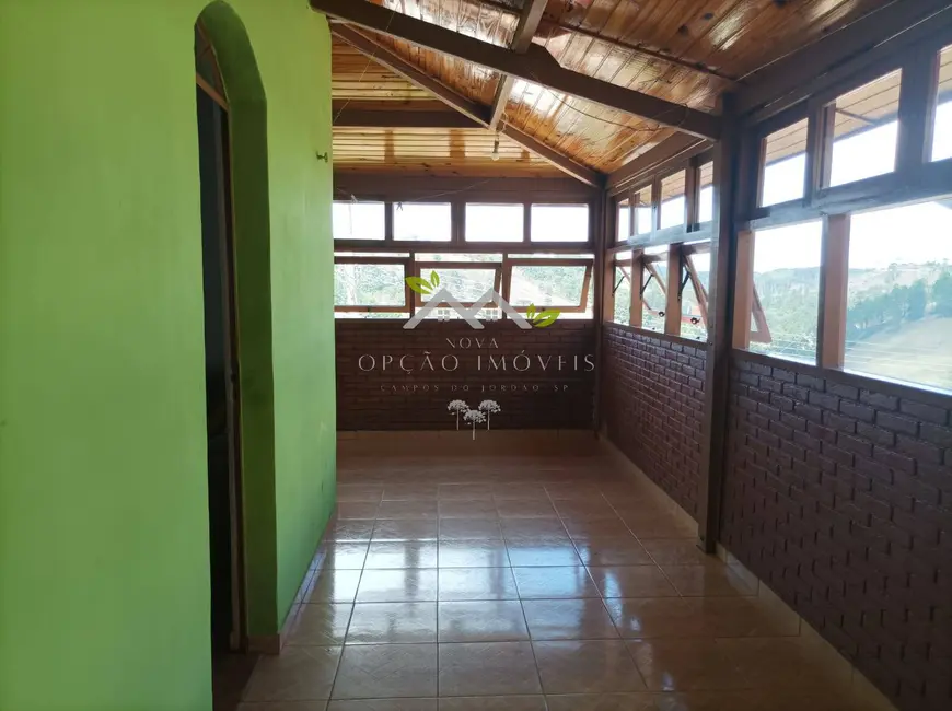 Foto 3 de Casa com 2 quartos à venda, 306m2 em Campos Do Jordao - SP