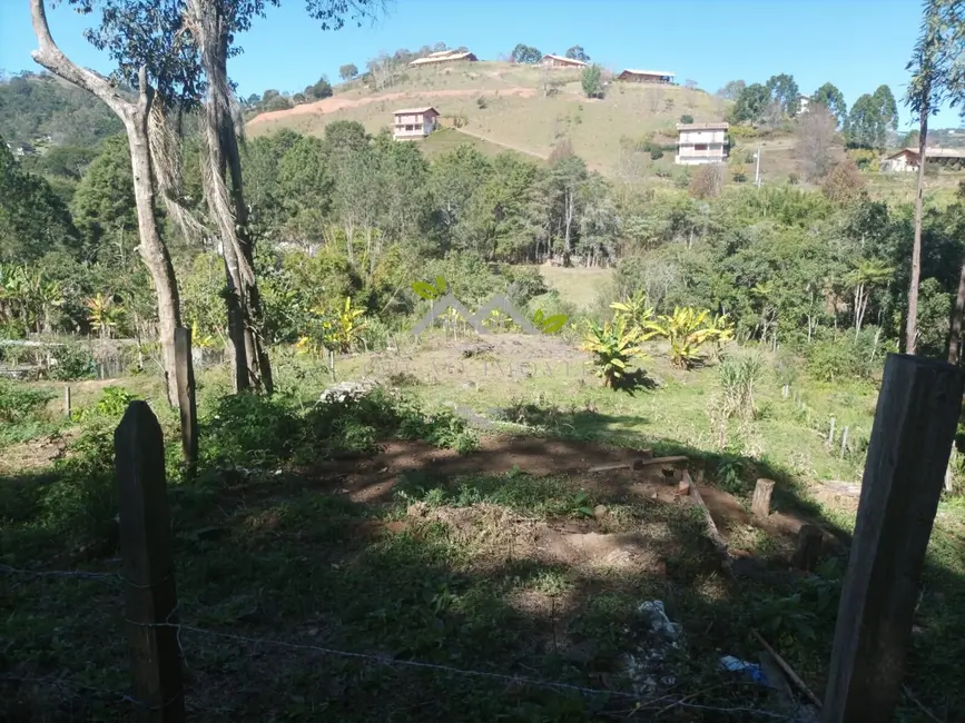 Foto 3 de Terreno / Lote à venda, 1600m2 em Santo Antonio Do Pinhal - SP