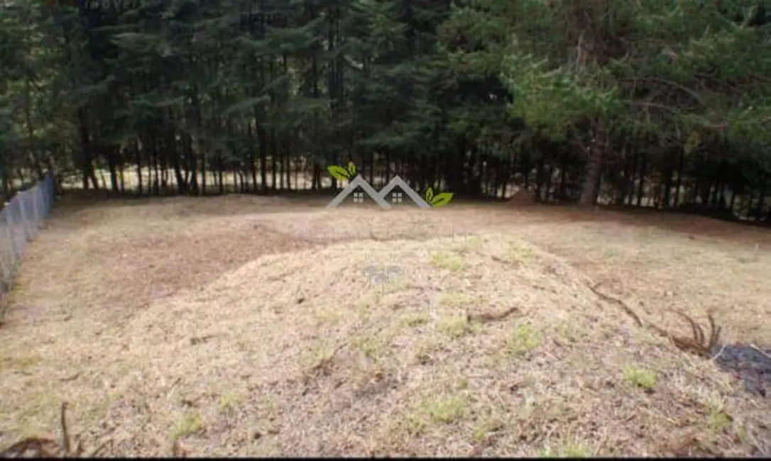 Foto 2 de Terreno / Lote à venda, 820m2 em Campos Do Jordao - SP