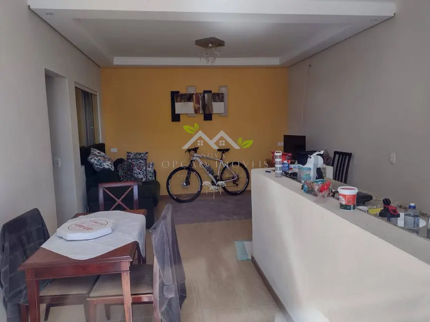 Foto 3 de Casa com 2 quartos à venda, 180m2 em Campos Do Jordao - SP