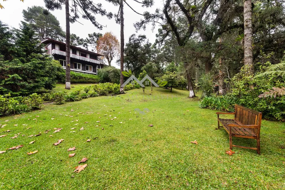 Foto 2 de Casa com 4 quartos à venda, 720m2 em Campos Do Jordao - SP
