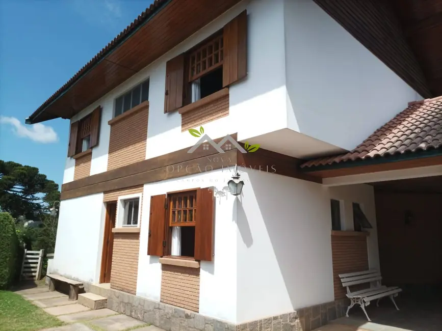 Foto 1 de Casa com 3 quartos à venda, 289m2 em Campos Do Jordao - SP