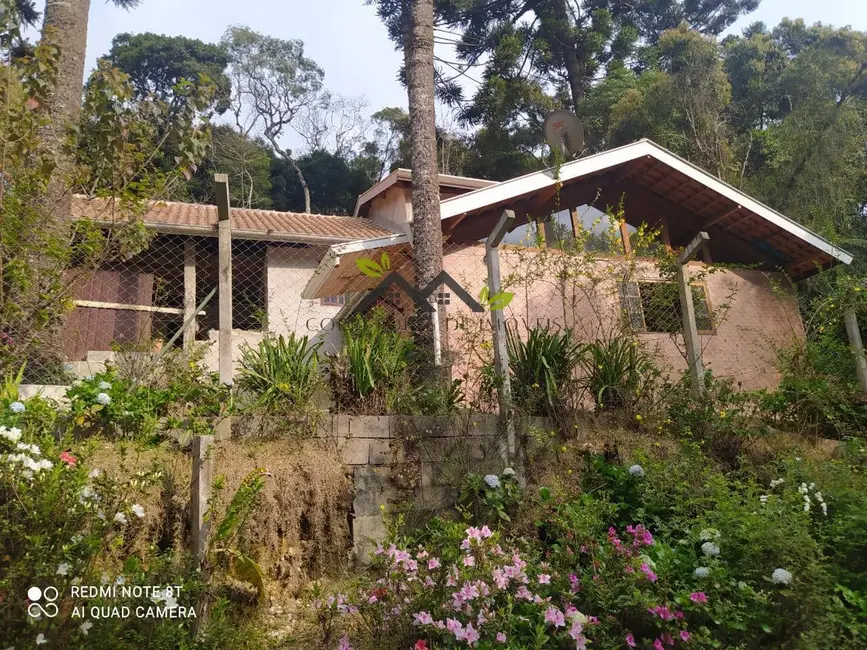 Foto 3 de Casa com 2 quartos à venda, 135m2 em Campos Do Jordao - SP