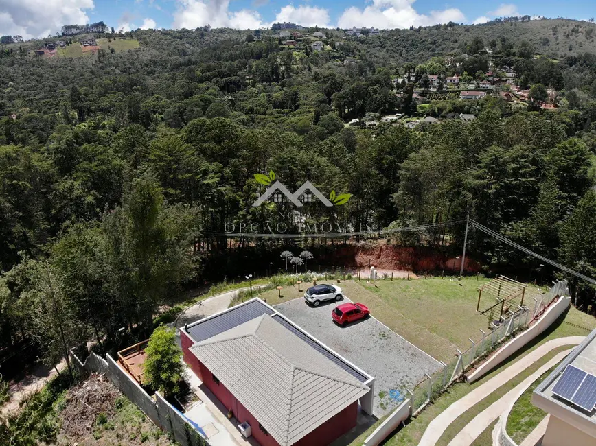 Foto 3 de Casa com 2 quartos à venda, 80m2 em Campos Do Jordao - SP