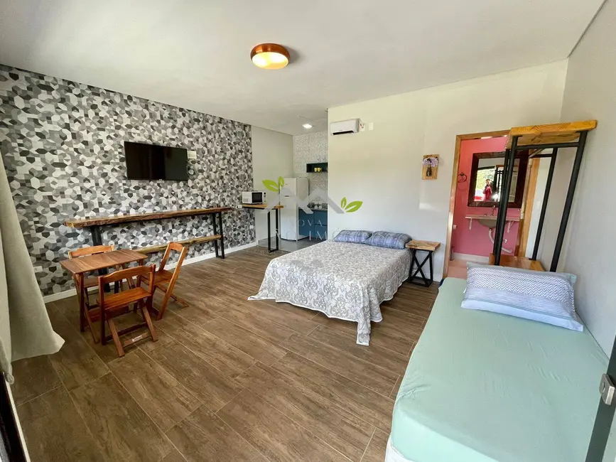 Foto 5 de Casa com 2 quartos à venda, 80m2 em Campos Do Jordao - SP