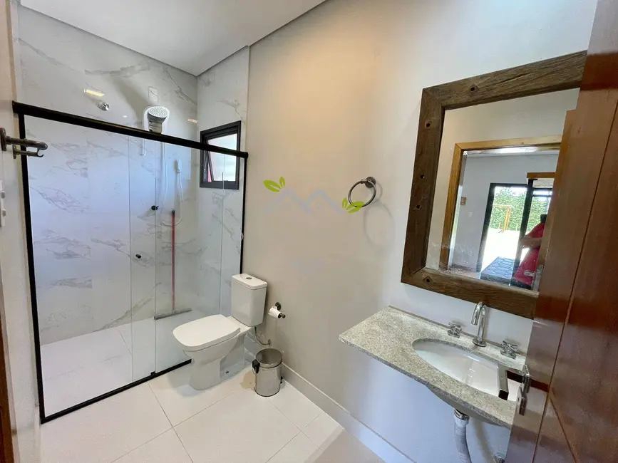 Foto 9 de Casa com 2 quartos à venda, 80m2 em Campos Do Jordao - SP