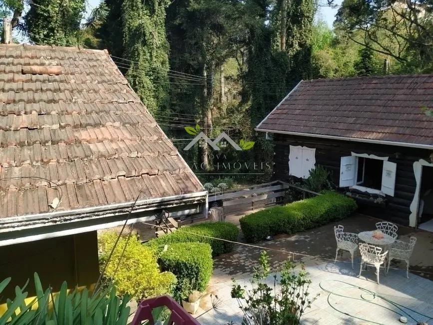 Foto 2 de Casa com 2 quartos à venda, 280m2 em Campos Do Jordao - SP