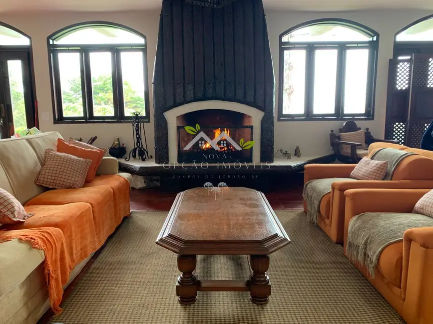 Foto 7 de Casa com 3 quartos à venda, 226m2 em Campos Do Jordao - SP