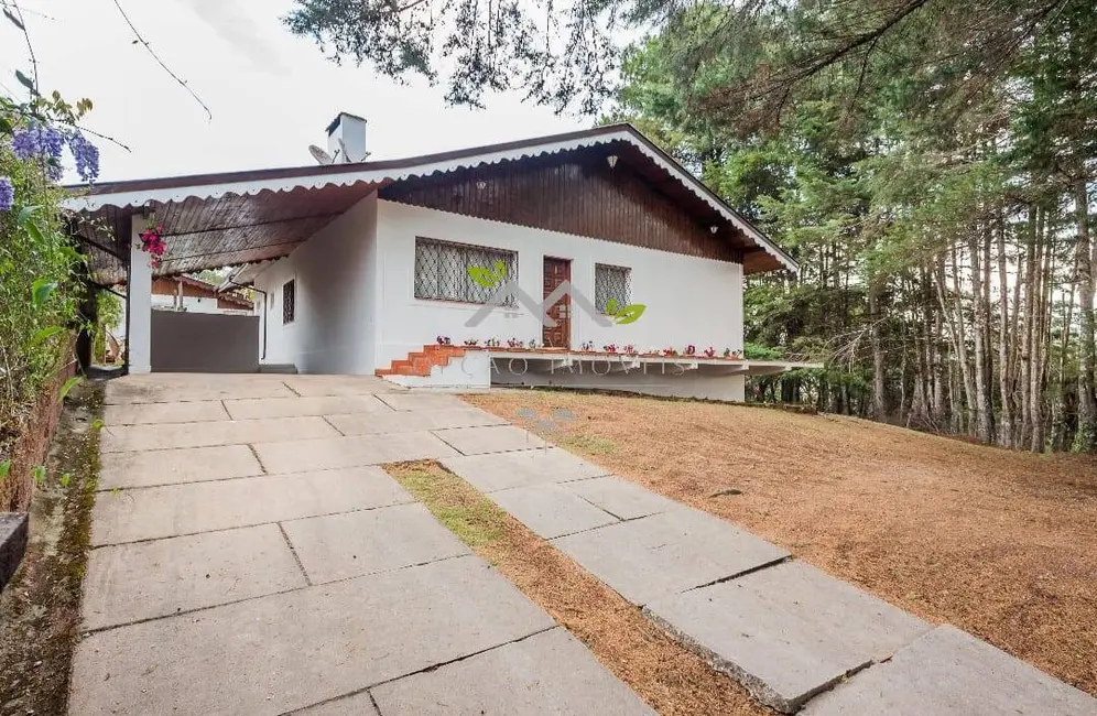 Foto 1 de Casa com 4 quartos à venda, 1000m2 em Campos Do Jordao - SP