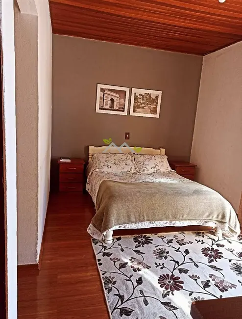 Foto 8 de Casa com 3 quartos à venda, 170m2 em Campos Do Jordao - SP
