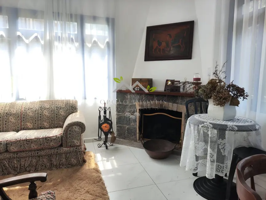 Foto 5 de Casa com 2 quartos à venda, 132m2 em Campos Do Jordao - SP