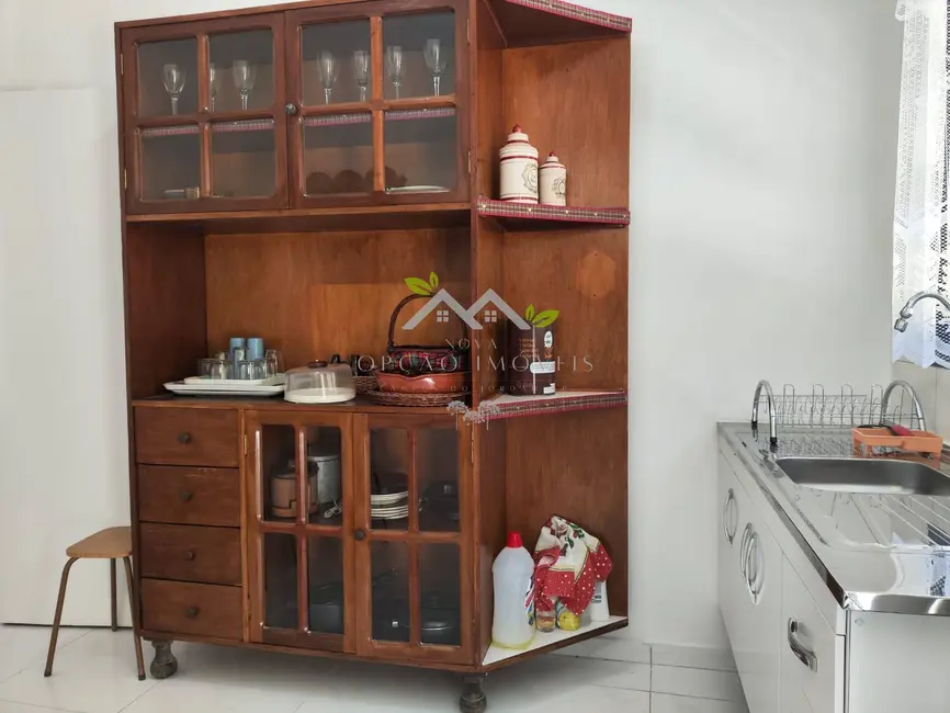 Foto 8 de Casa com 2 quartos à venda, 132m2 em Campos Do Jordao - SP