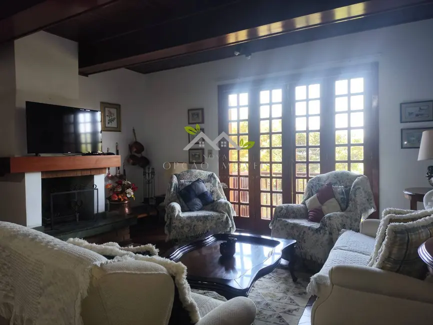 Foto 4 de Apartamento com 3 quartos à venda em Campos Do Jordao - SP