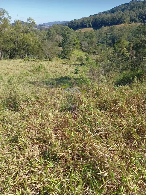 Foto 1 de Terreno / Lote à venda, 30500m2 em Campos Do Jordao - SP