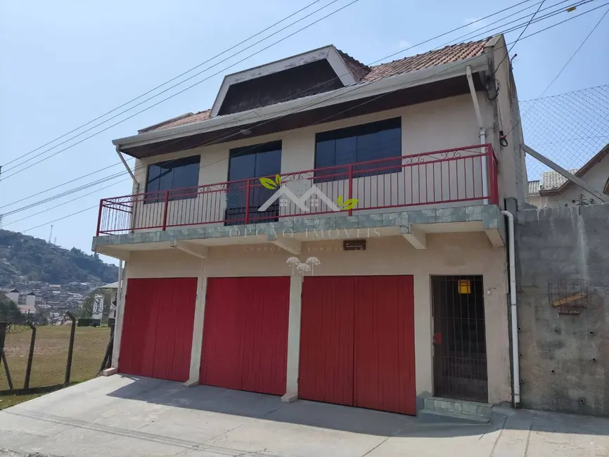 Foto 1 de Casa com 4 quartos à venda, 250m2 em Campos Do Jordao - SP