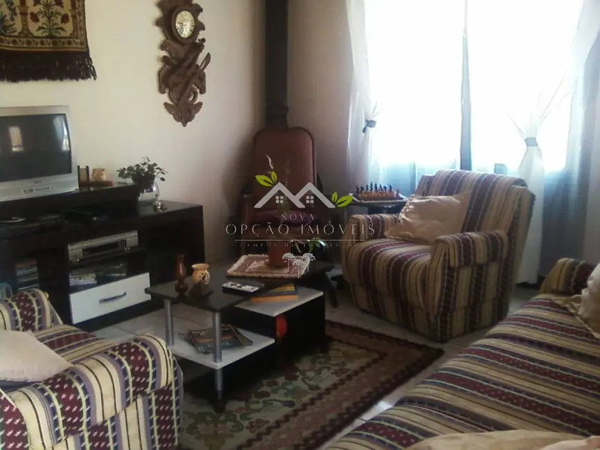 Foto 3 de Casa com 3 quartos à venda, 286m2 em Campos Do Jordao - SP