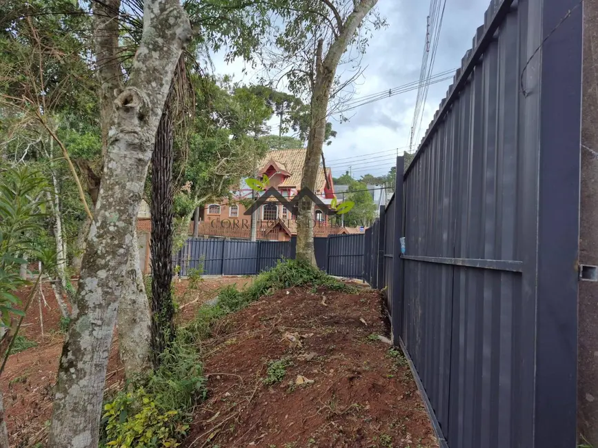 Terreno / Lote à venda, 305m2 em Campos Do Jordao - SP - imagem 5 Foto 5 de Terreno / Lote à venda, 305m2 em Campos Do Jordao - SP
