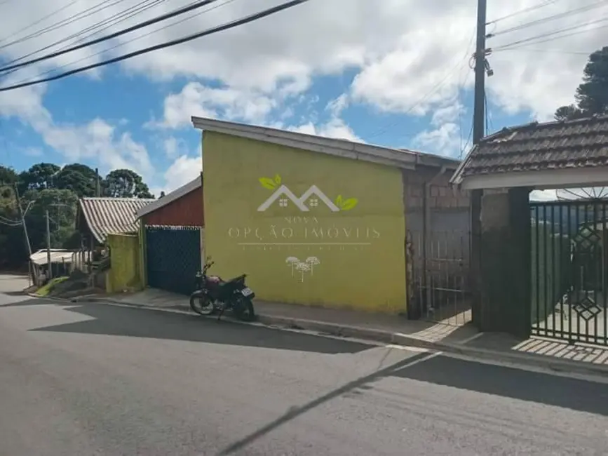 Foto 1 de Casa com 3 quartos à venda, 170m2 em Campos Do Jordao - SP