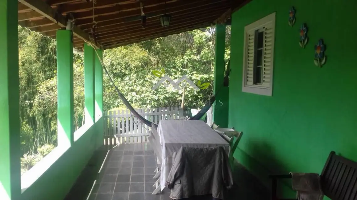 Foto 3 de Chácara com 3 quartos à venda, 94m2 em Sao Bento Do Sapucai - SP