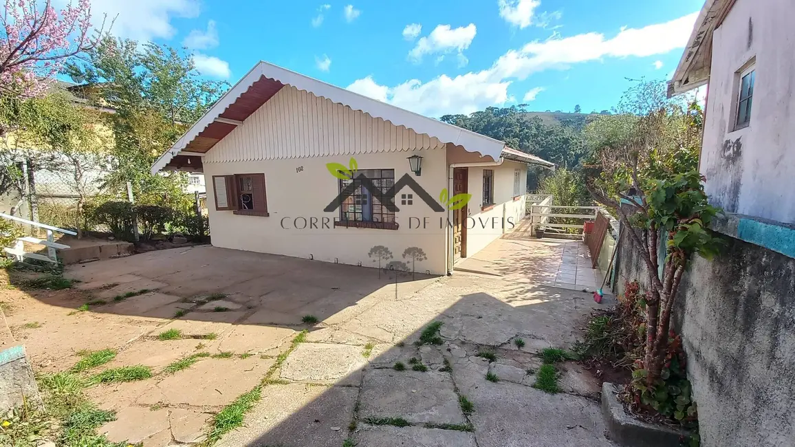 Foto 1 de Casa à venda, 123m2 em Campos Do Jordao - SP