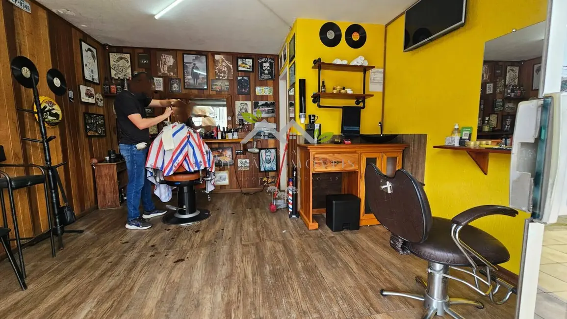 Foto 2 de Casa com 4 quartos à venda, 361m2 em Campos Do Jordao - SP