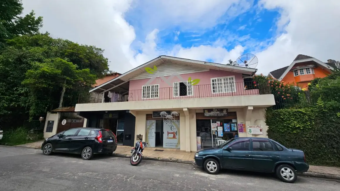 Foto 1 de Casa com 4 quartos à venda, 361m2 em Campos Do Jordao - SP