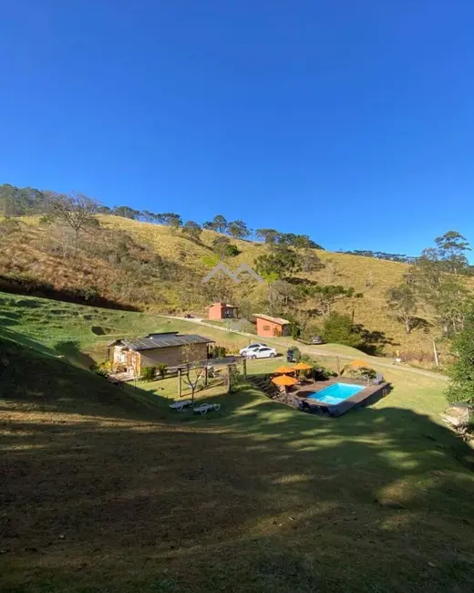 Foto 1 de Chácara com 7 quartos à venda, 500m2 em Santo Antonio Do Pinhal - SP