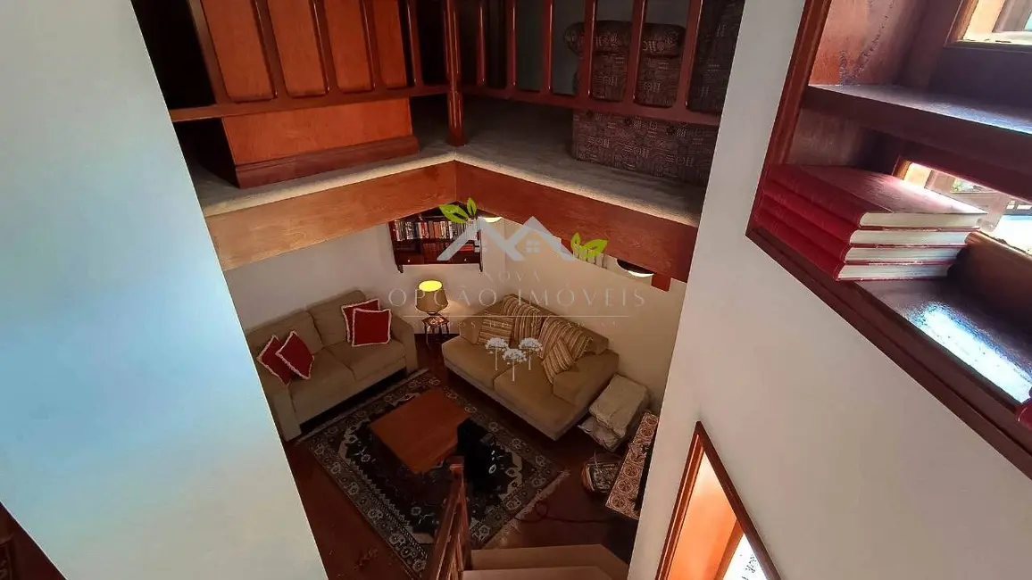 Foto 6 de Apartamento com 3 quartos à venda, 138m2 em Campos Do Jordao - SP